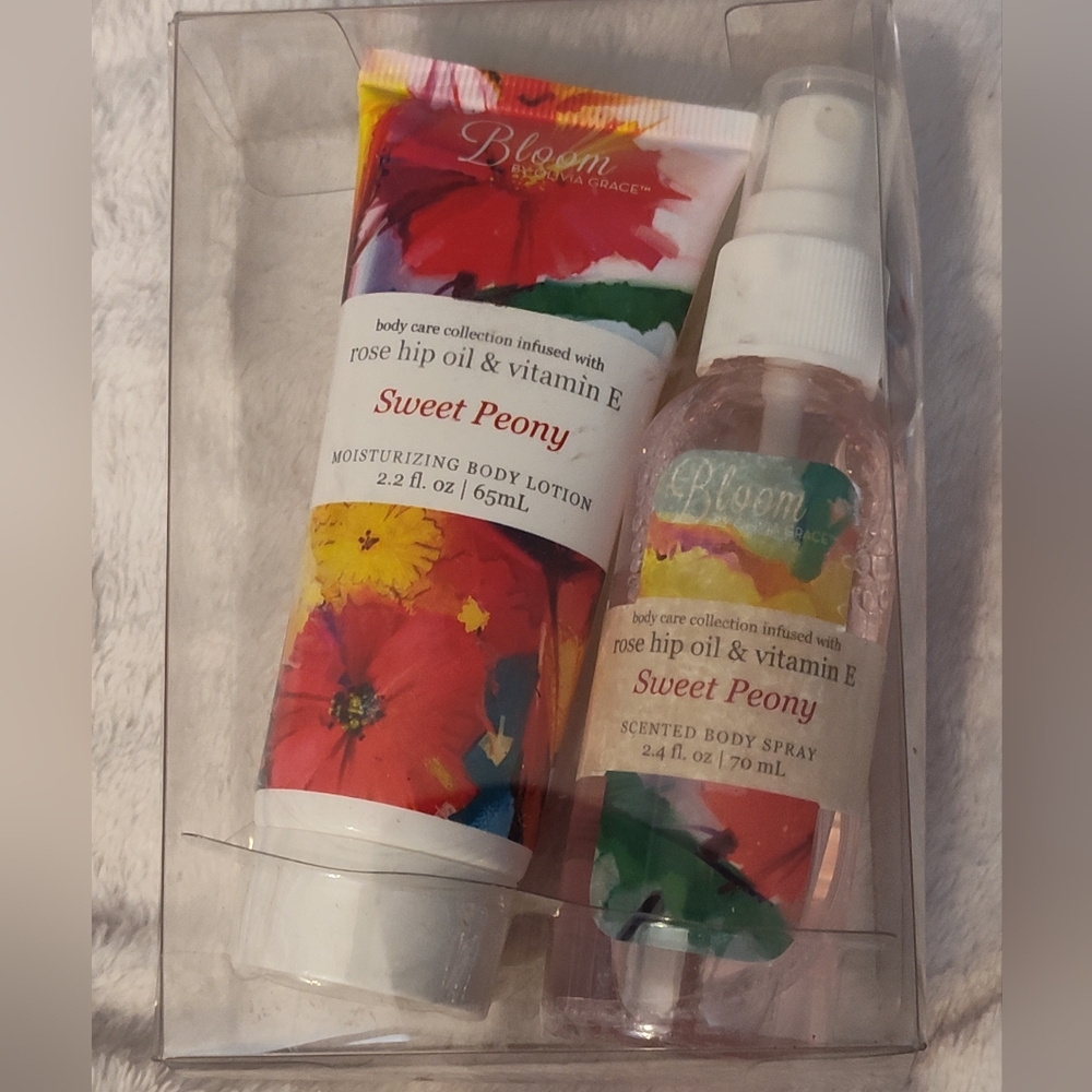 NWT! My Beauty Spot Sweet Peony Set